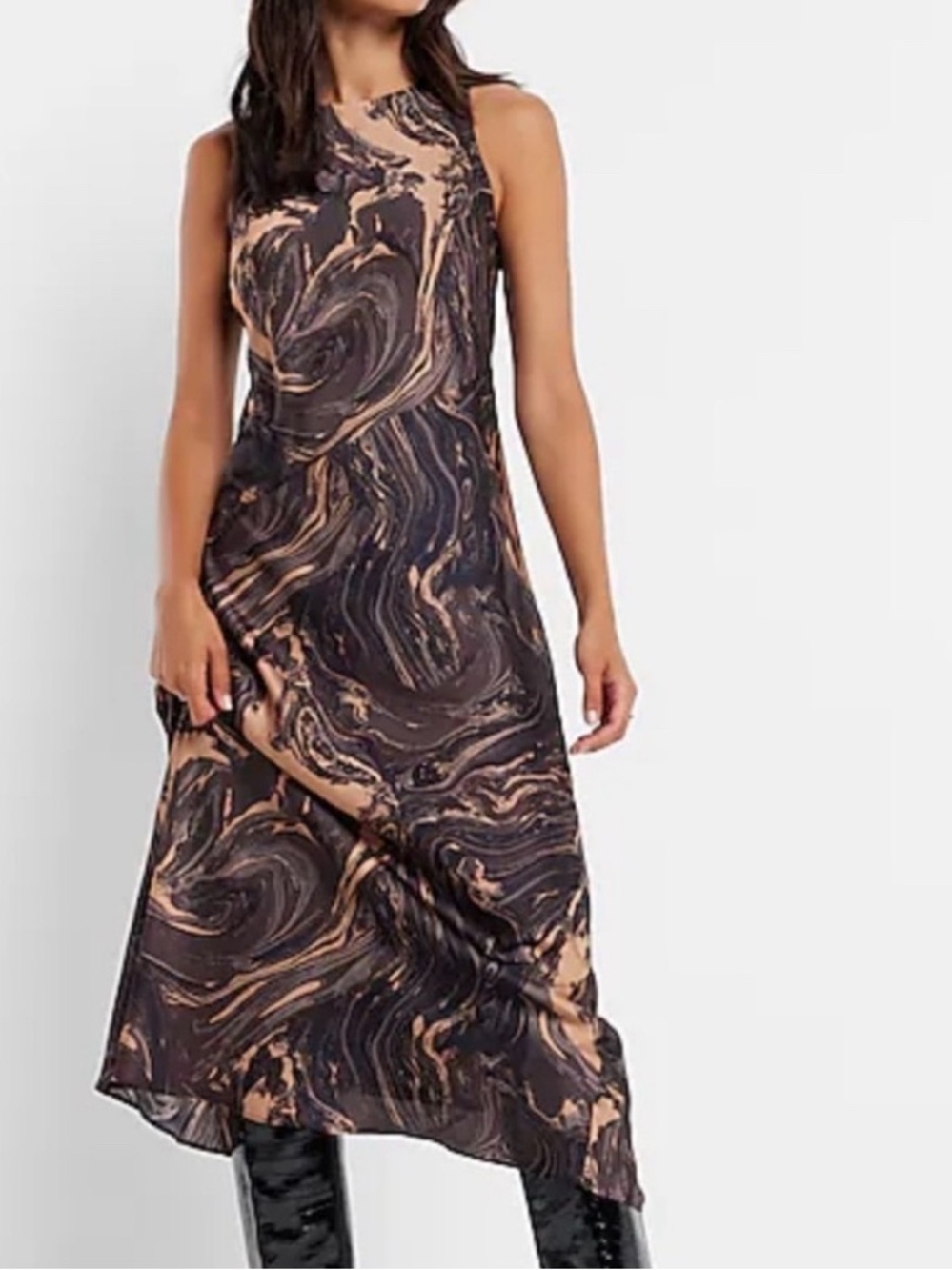 Express Sleeveless Marble-Print Maxi Dress in Black and Tan